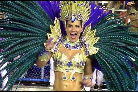 Карнавалът в Рио с рекордна посещаемост